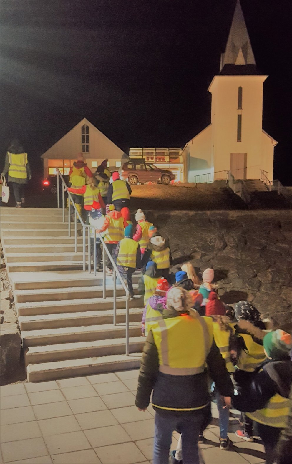 Kirkjuferð 1. - 4. bekkjar