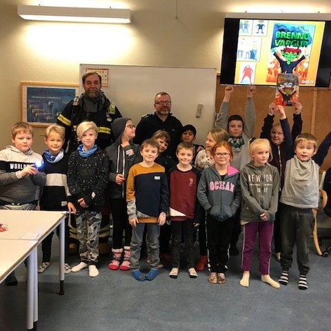 3.bekkur fékk heimsókn frá slökkviliðinu.