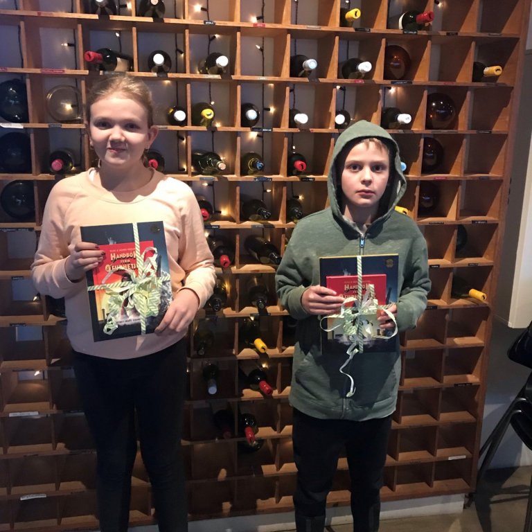 Sigrún Heiða og Hjalti lásu mest í lestrarátaki 6. bekkjar