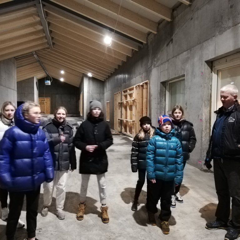 Kynnisferð um nýbyggingu