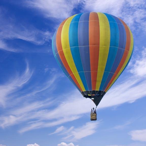 Vegna ferðalaga til og frá Íslandi